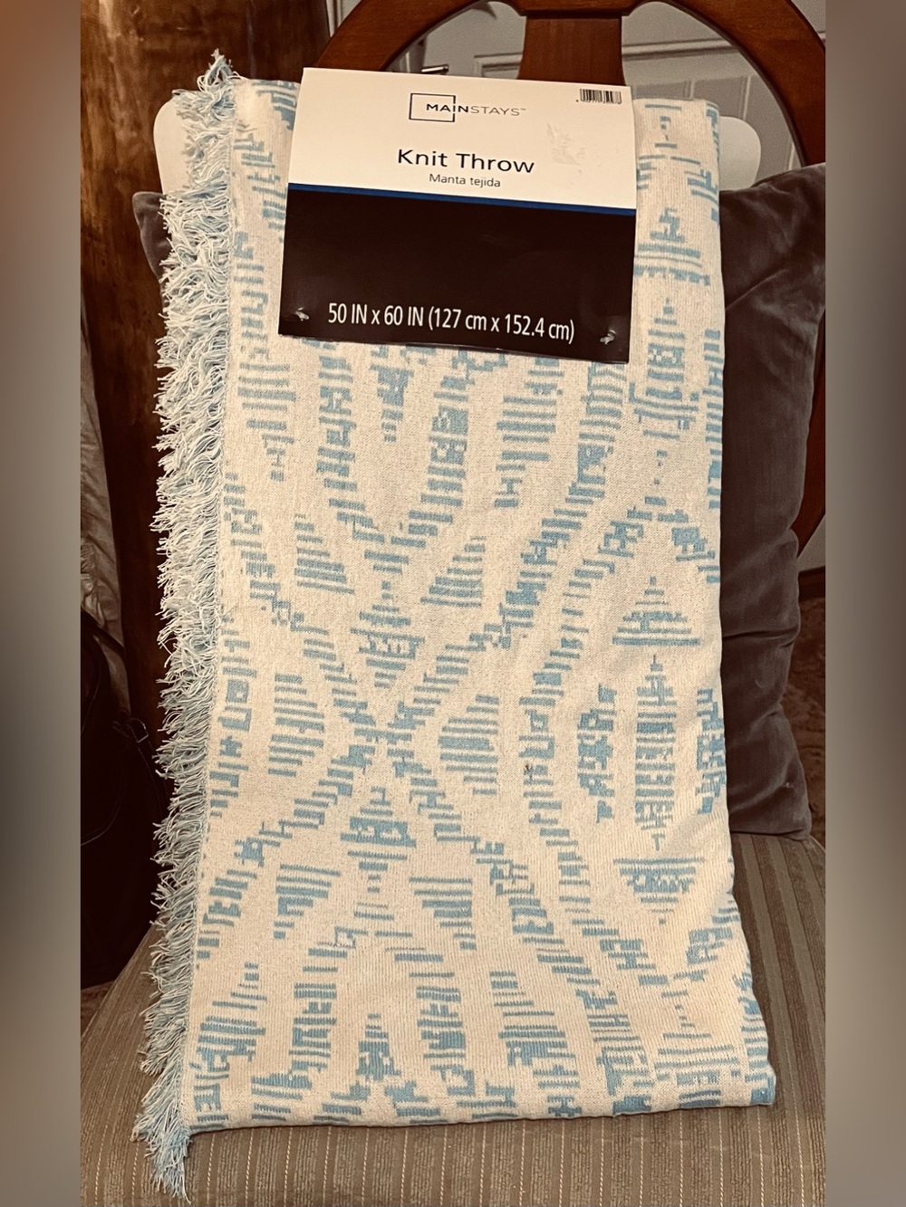 NWT Knit Throw 50”x60”  LIKE & MAKE A DEAL